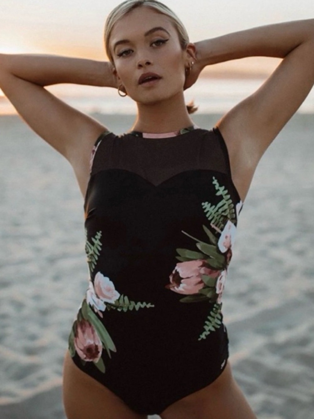 Albion Floral Mesh One Piece Swimsuit Small NWOT Tummy Control